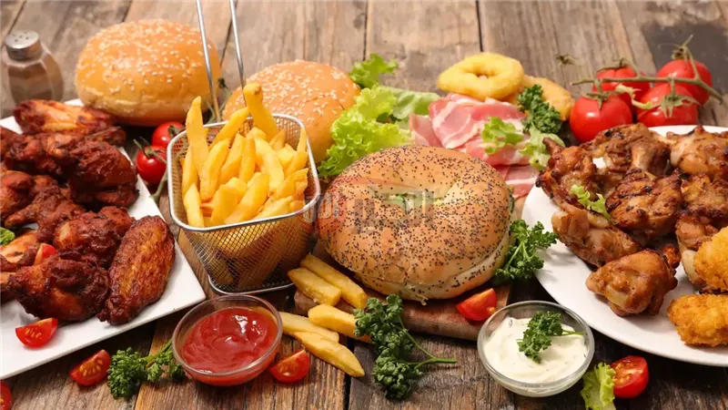 أطعمة مضرة بالصحة