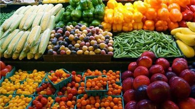 أسعار الخضروات والفاكهة اليوم في الأسواق المصرية
