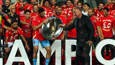 قائمه النادي الاهلي لكاس العالم للانديه تضم صفقة الموسم أحمد سيد زيزو