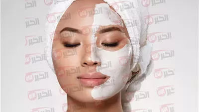 أفضل ماسكات لنضارة الوجه وتوريده وتفتيحه من اول مرة (7 وصفات مثالية)