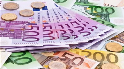 ارتفاع سعر اليورو اليوم مقابل الجنيه المصري.. كيف يؤثر على الاقتصاد والأسواق؟