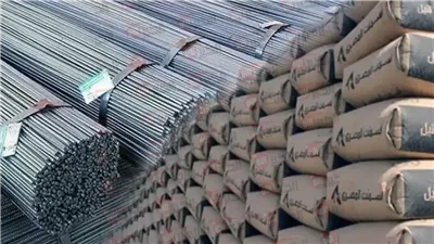 تراجع سعر طن الحديد اليوم الثلاثاء وارتفاع الأسمنت في سوق مواد البناء 
